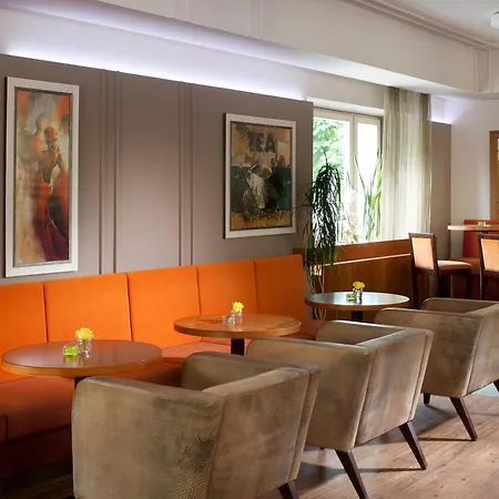 礼萨酒店 Františkovy Lázně